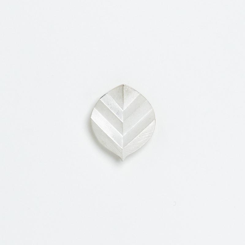 【Brooch】Leaf / Stripe L - YURI MIYATA ONLINE STORE