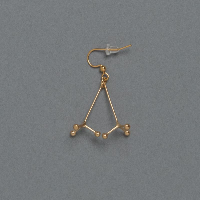 【Hook Earring】Leaf / Point (single) - YURI MIYATA ONLINE STORE