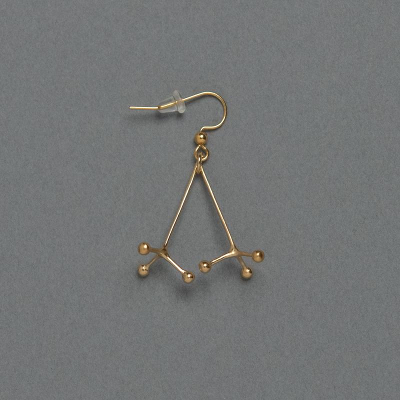 【Hook Earring】Leaf / Point (single) - YURI MIYATA ONLINE STORE