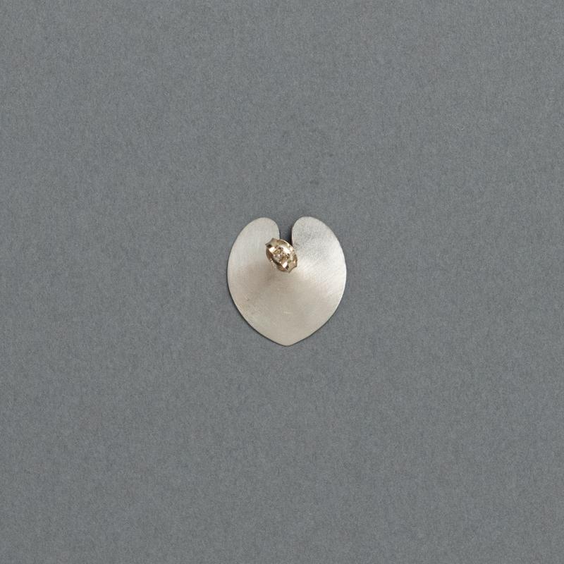 【Stud Earring】Leaf / Parabola (single) - YURI MIYATA ONLINE STORE