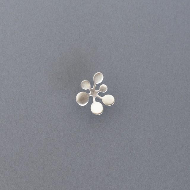 【Stud・Clip-on Earring】Leaf / Circle L silver (single) - YURI MIYATA ONLINE STORE