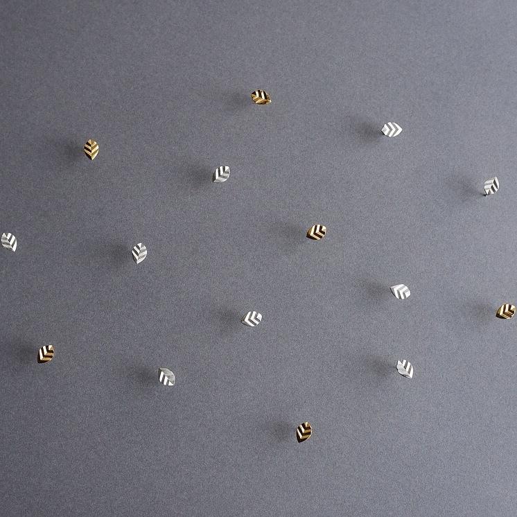 【Stud・Clip-on Earring】Leaf / Stripe - YURI MIYATA ONLINE STORE