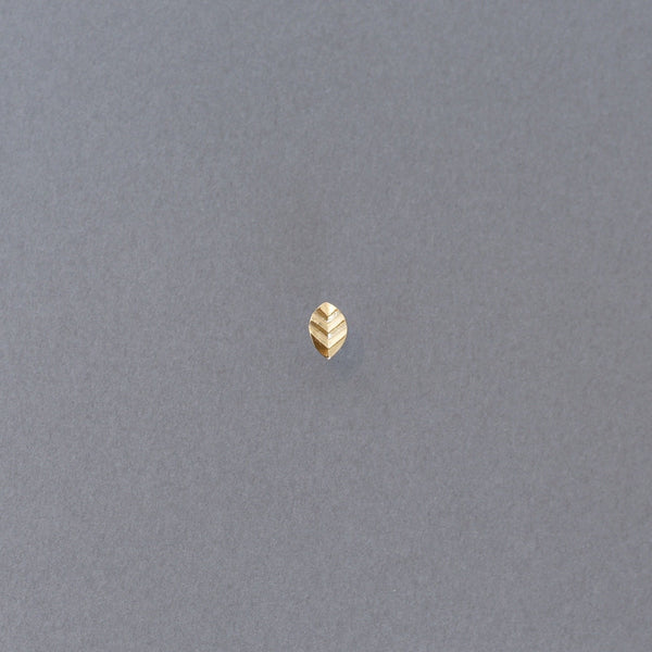 【Stud・Clip-on Earring】Leaf / Stripe - YURI MIYATA ONLINE STORE